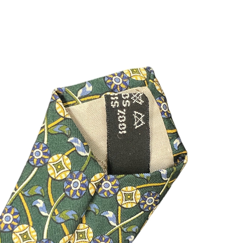 FERRAGAMO green base with yellow pattern tie