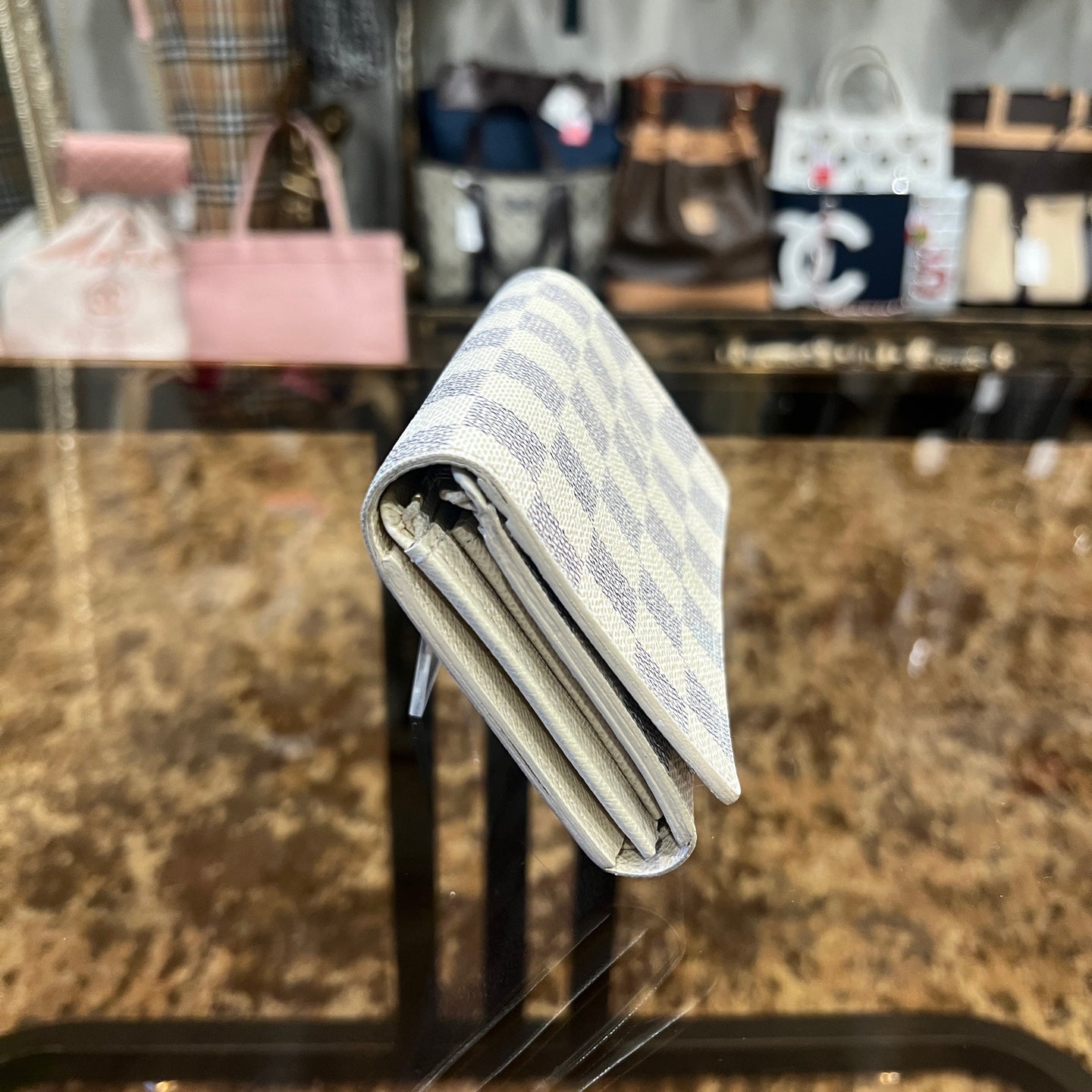 LOUIS VUITTON (LV) Damier Azur Portefeuille Tresor Card Case