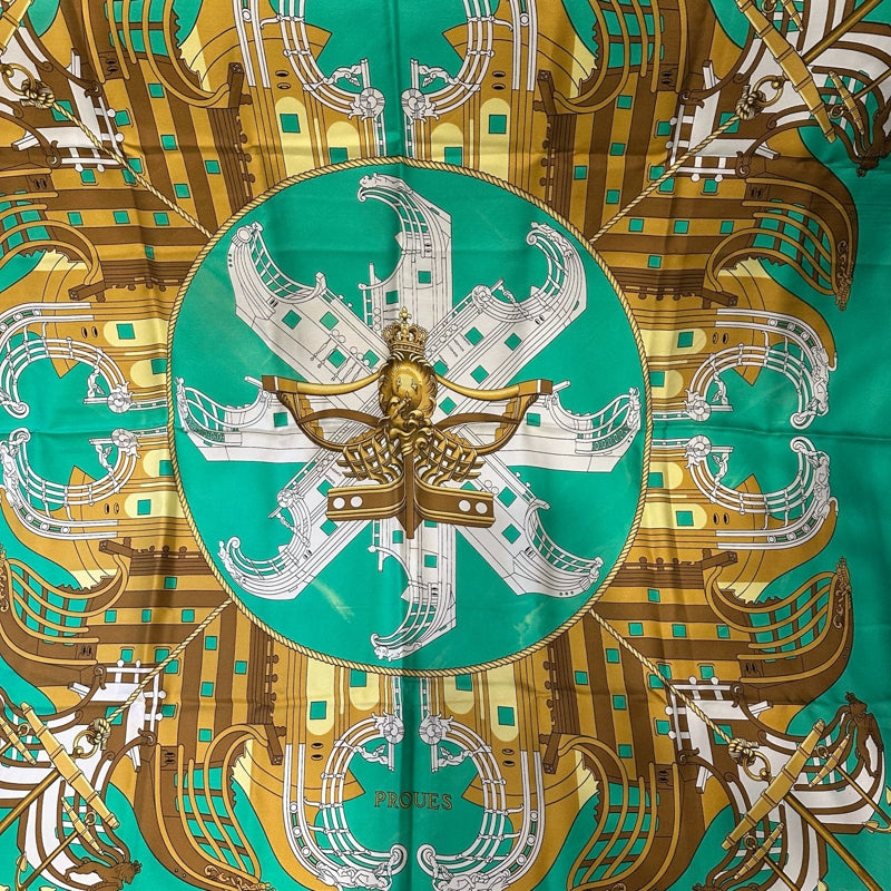 HERMES Stole, Green, with Original Tag