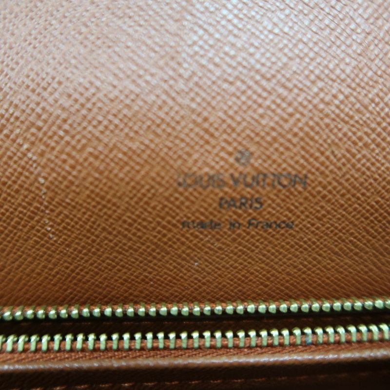 LOUIS VUITTON Tribeca Carré Handbag, Damier Coated Canvas, Brown, Armpit Bag