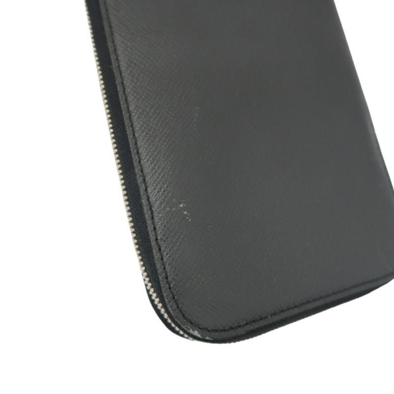LOUIS VUITTON (LV) Taiga Leather Tie Case, Black