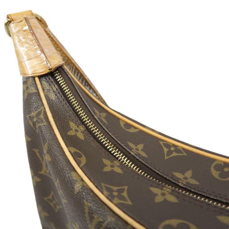 LOUIS VUITTON Blois 30 Monogram Canvas Shoulder Bag