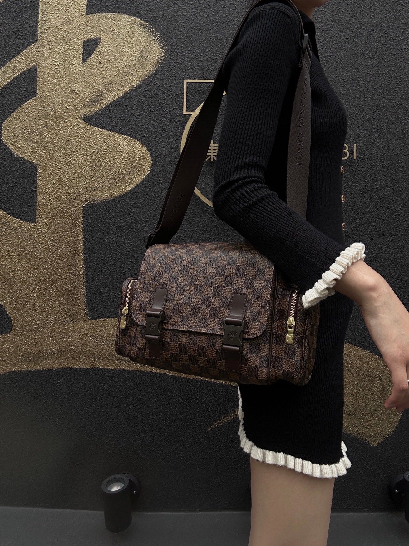 LOUIS VUITTON (LV) Damier Ebene Shoulder/Crossbody Bag, Brown Coated Canvas