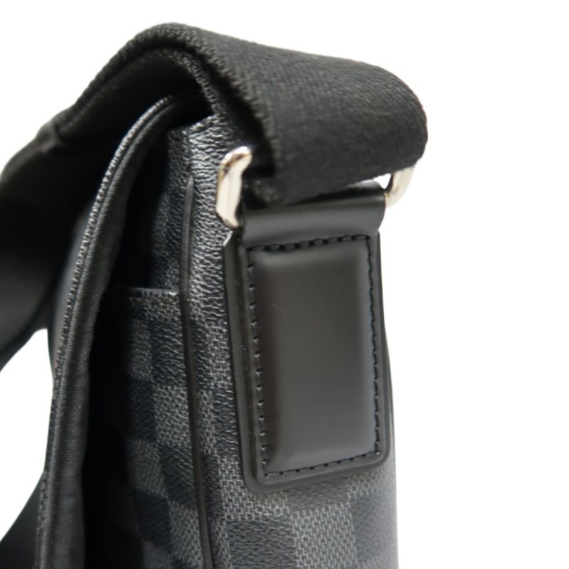 LOUIS VUITTON District MM Damier Graphite Shoulder Crossbody Bag - Black