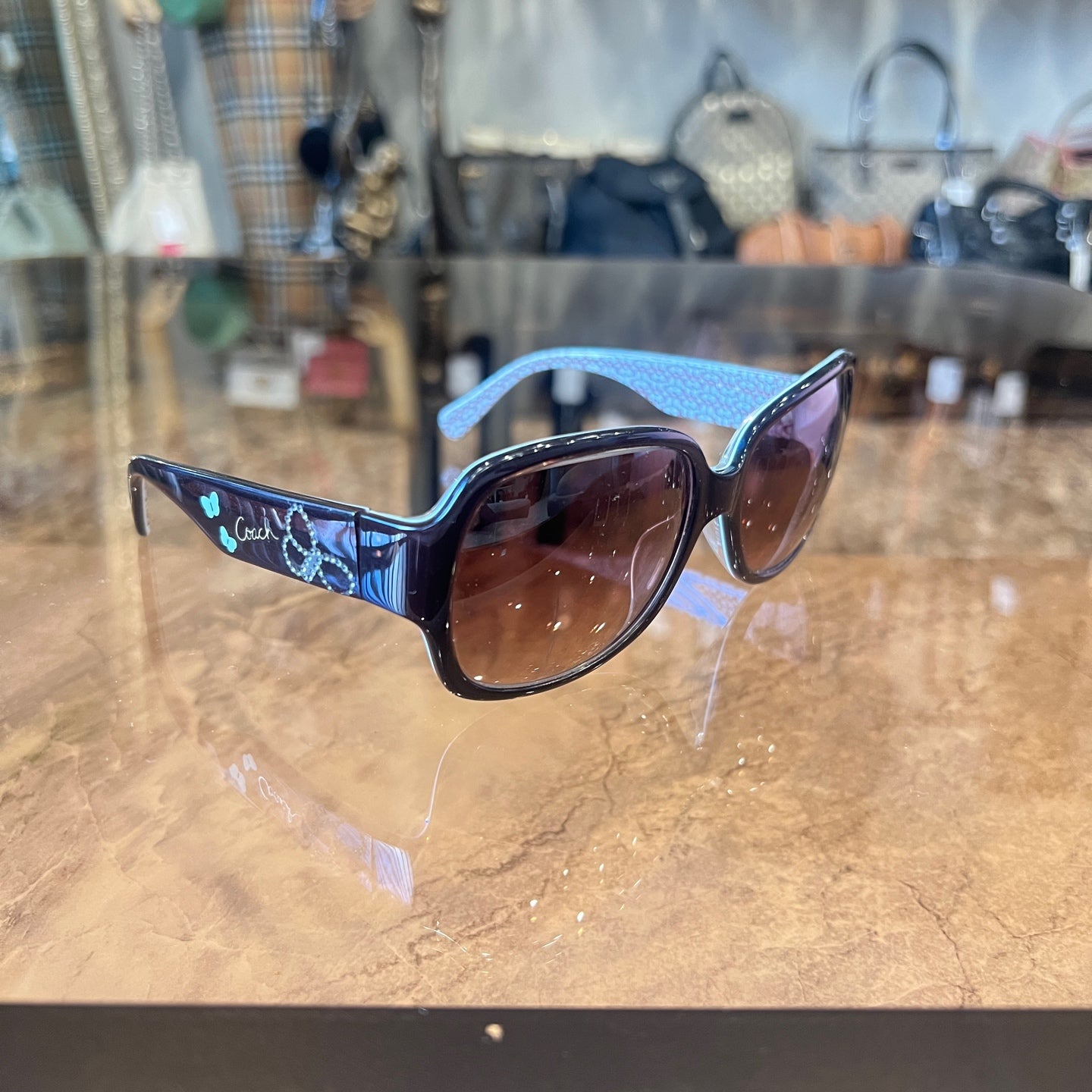 Coach Brown Resin Frame Sunglasses With Case
