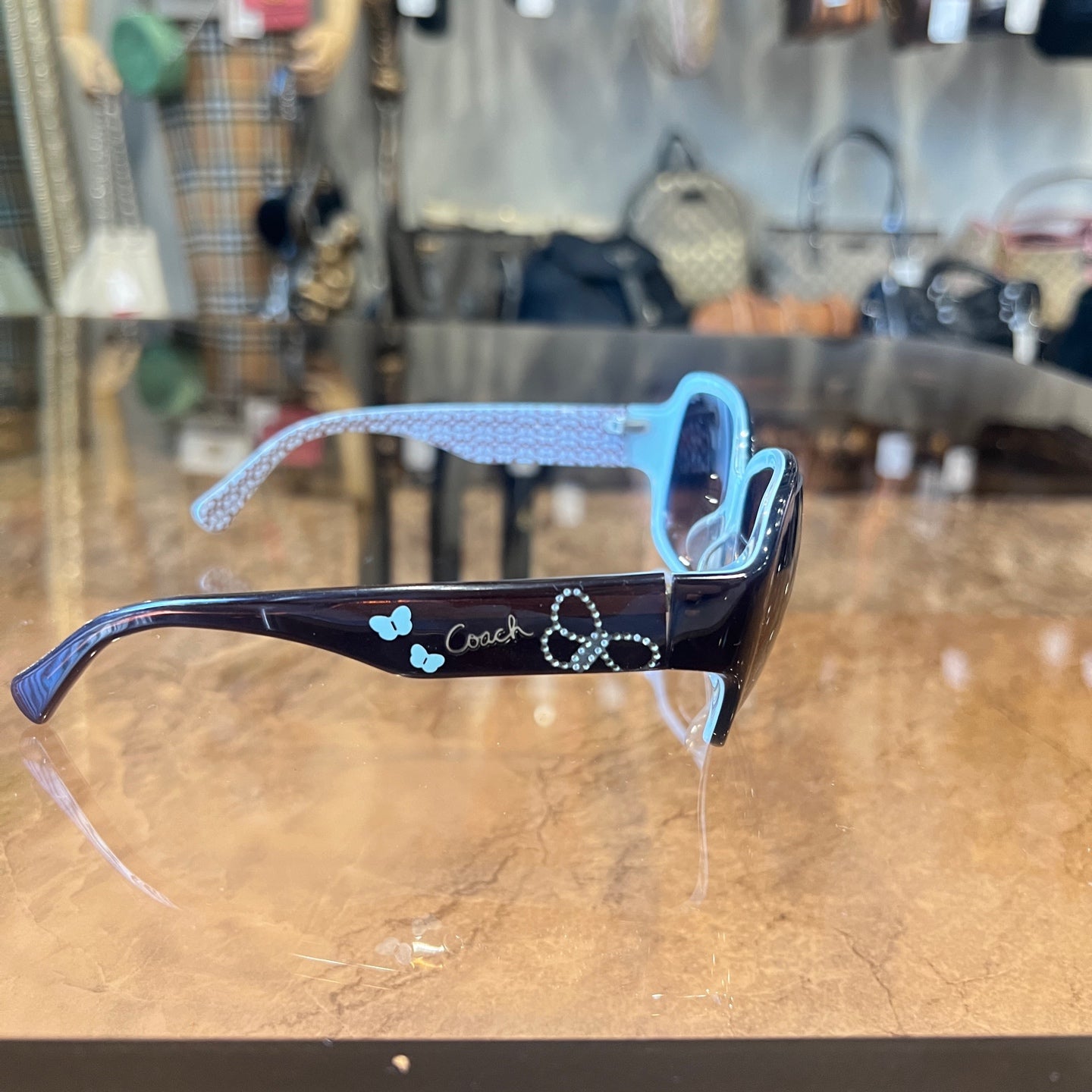 Coach Brown Resin Frame Sunglasses With Case