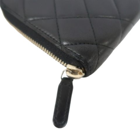 CHANEL Black Lambskin Quilted Long Wallet with Gold Hardware