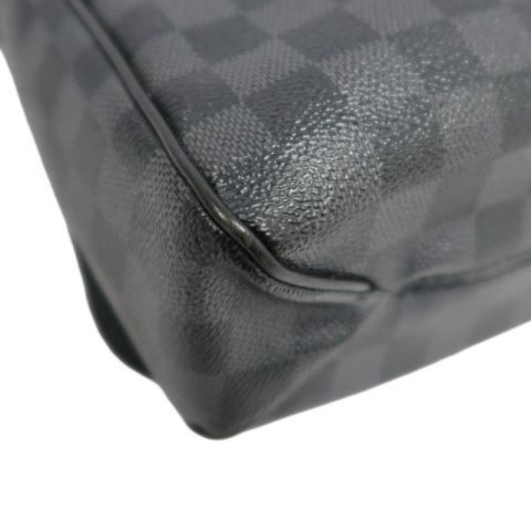 LOUIS VUITTON District MM Damier Graphite Shoulder Crossbody Bag - Black