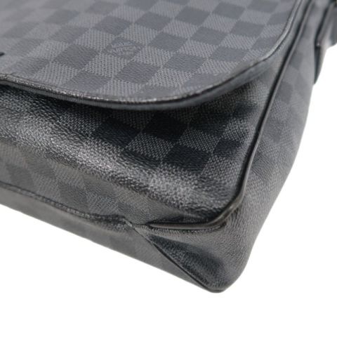 LOUIS VUITTON District MM Damier Graphite Shoulder Crossbody Bag - Black