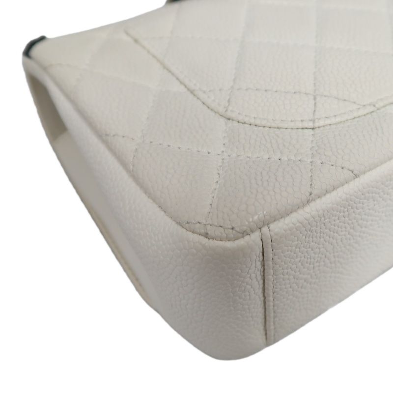 CHANEL Matelassé Filigree Shoulder Bag, Caviar Skin, White/Black, Gold Hardware, With Guarantee Card
