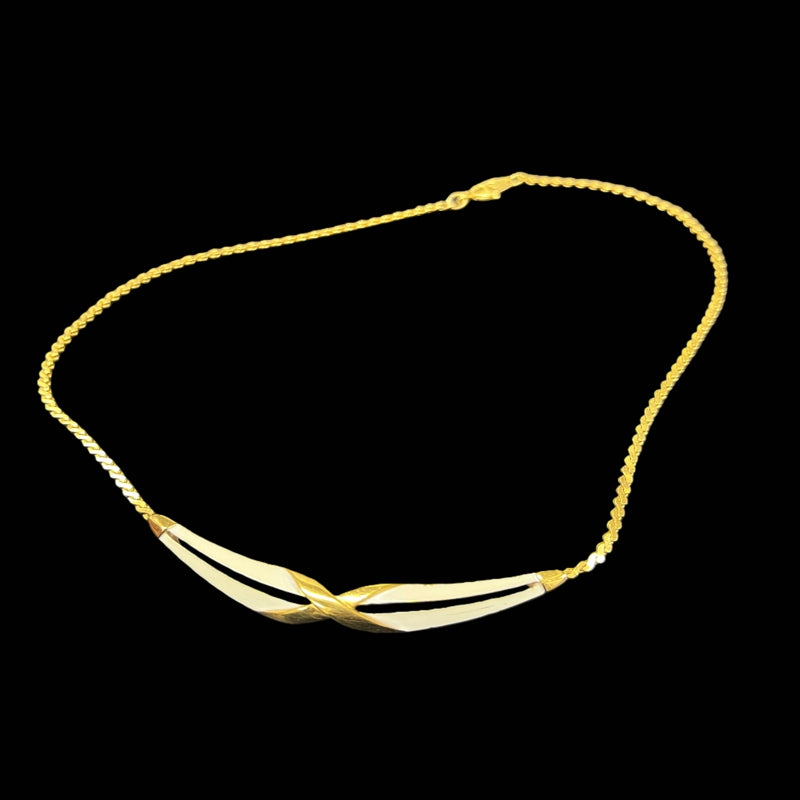TRIFARI Necklace With Gold Hardware