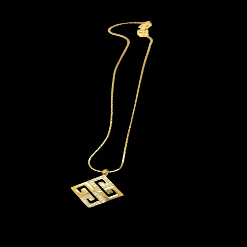 GIVENCHY Logo Necklace With Gold Alloy & Gold Hardware