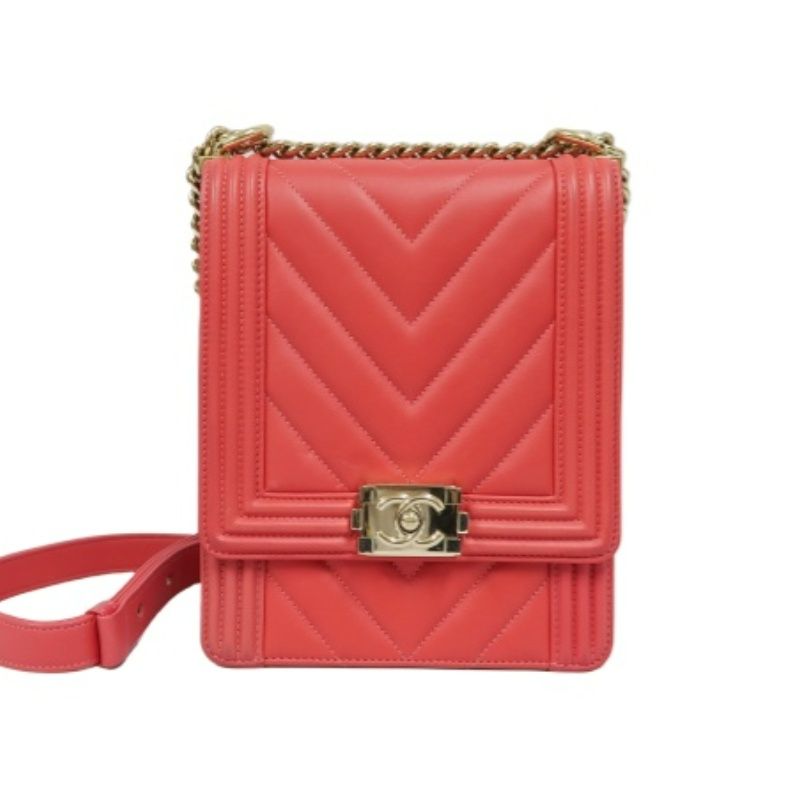 CHANEL Pink Boy Chain Shoulder Bag, Lambskin Leather, Gold Hardware
