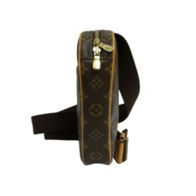 LOUIS VUITTON Monogram Brown Pochette Gange Crossbody Chest Bag
