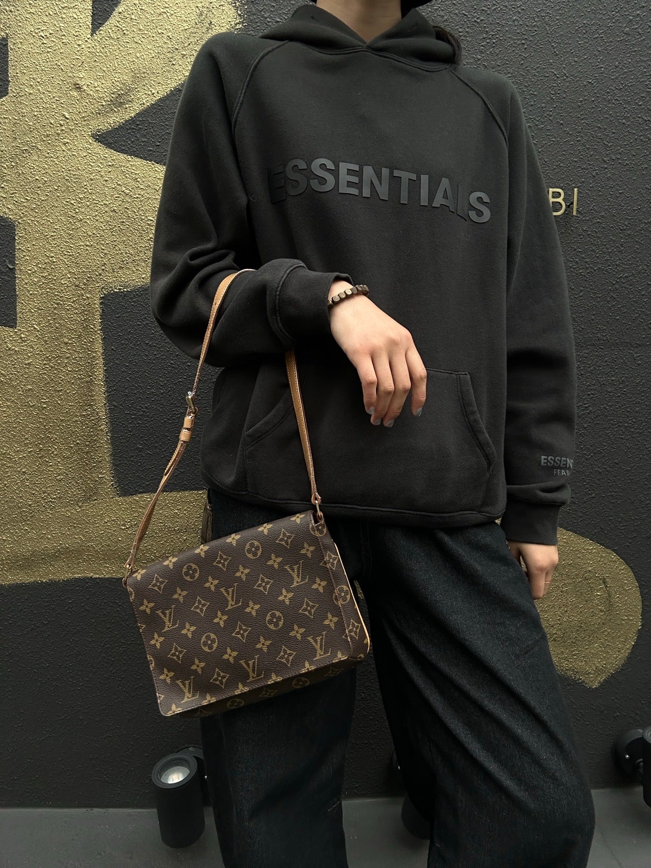 LOUIS VUITTON Monogram Musette Tango Crossbody Bag (Coated Canvas)