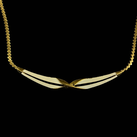 TRIFARI Necklace With Gold Hardware