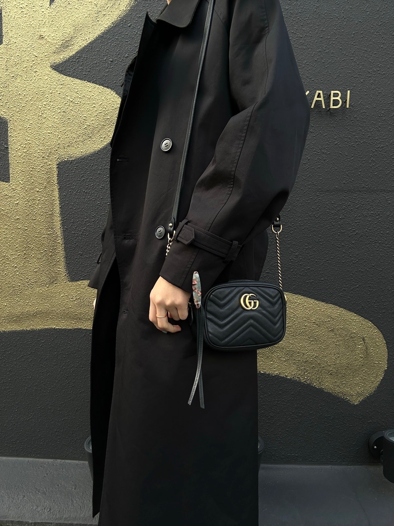 GUCCI GG Marmont Camera Bag, Lambskin, Black, Gold Hardware