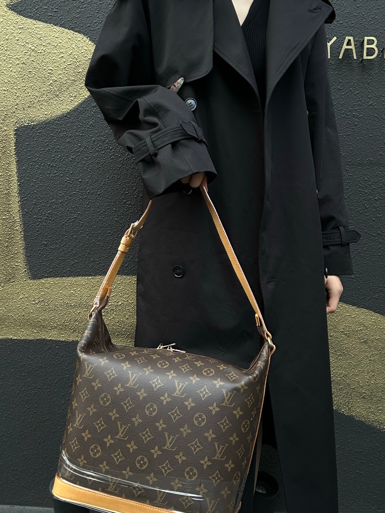 LOUIS VUITTON Monogram Odeon PM Shoulder Bag (With Dust Bag, Coated Canvas)