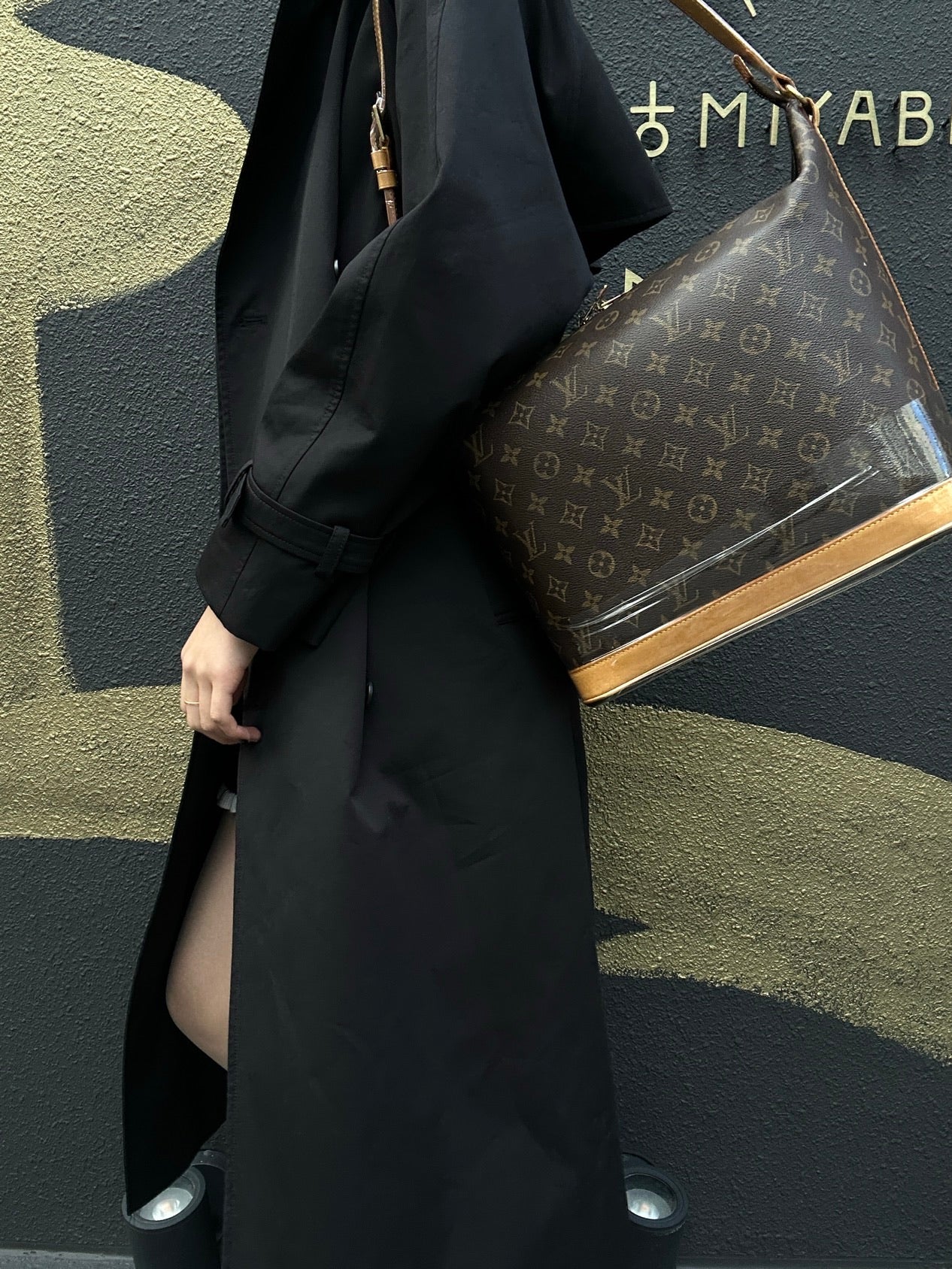 LOUIS VUITTON Monogram Odeon PM Shoulder Bag (With Dust Bag, Coated Canvas)