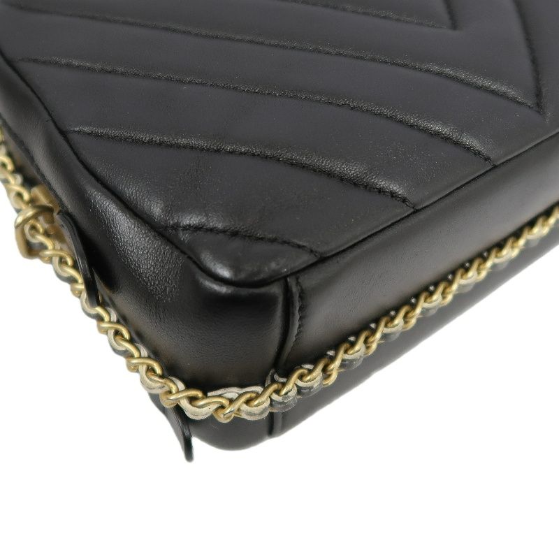 CHANEL V-Stitch Black Lambskin Convertible Shoulder Crossbody Bag with Silver Hardware