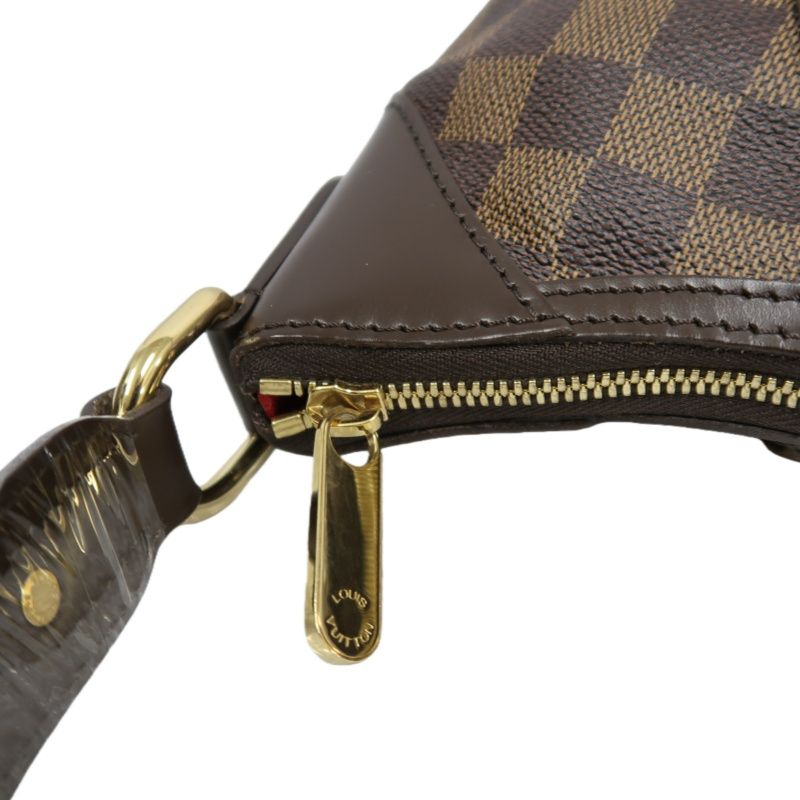 LOUIS VUITTON Damier Ebene Thames Shoulder Bag (With Dust Bag, Coated Canvas)