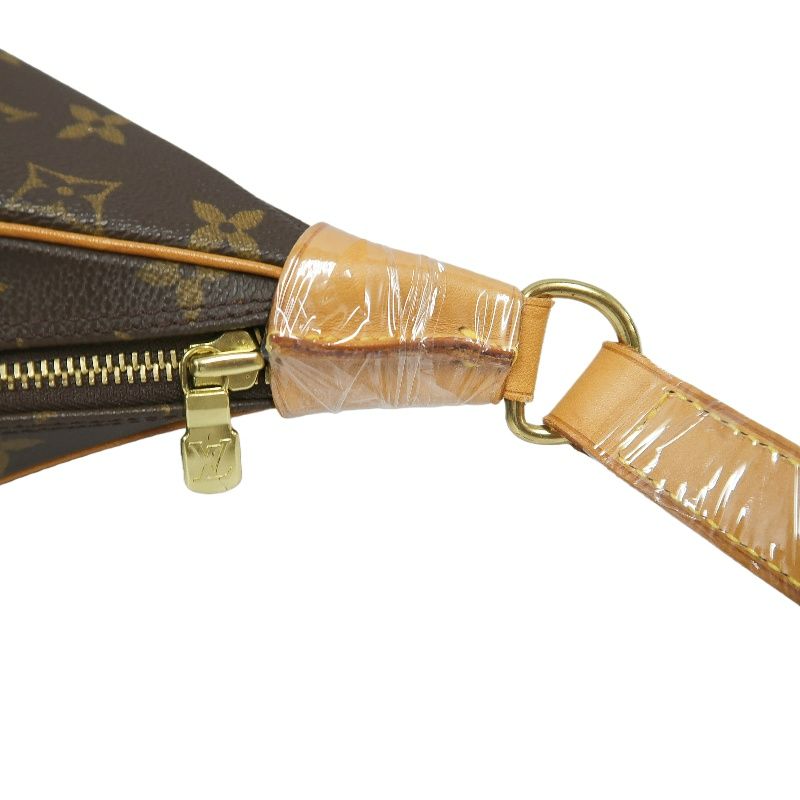 LOUIS VUITTON Boulogne 30, Monogram Coated Canvas, Shoulder Bag, Brown (Nicknamed "Croissant Bag")