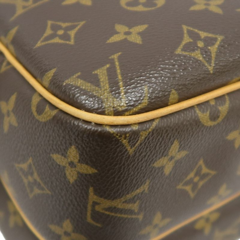 LOUIS VUITTON Monogram Reporter PM Brown Shoulder Crossbody Bag (Coated Canvas)