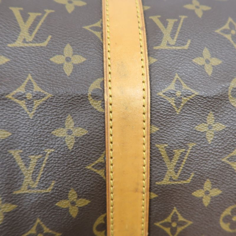 LOUIS VUITTON Keepall Bandouliere 50 Monogram Boston Bag, Brown. Comes with shoulder strap, name tag and handle strap. LV Monogram PVC Keepall travel duffel bag, handbag.