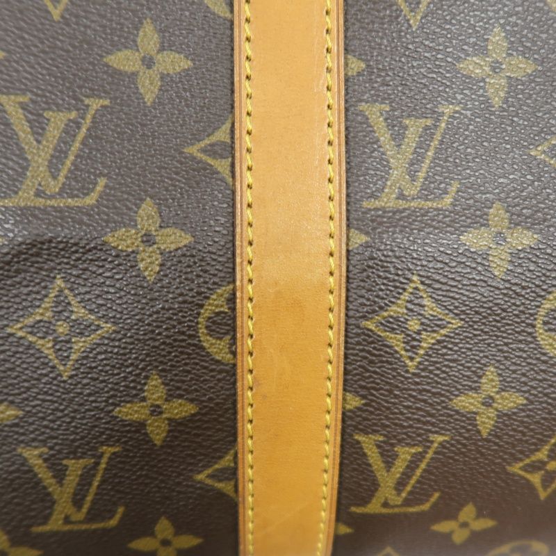 LOUIS VUITTON Keepall Bandouliere 50 Monogram Boston Bag, Brown. Comes with shoulder strap, name tag and handle strap. LV Monogram PVC Keepall travel duffel bag, handbag.