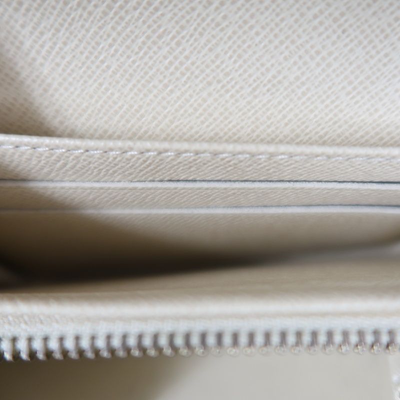 LOUIS VUITTON (LV) Damier Azur Portefeuille Tresor Card Case