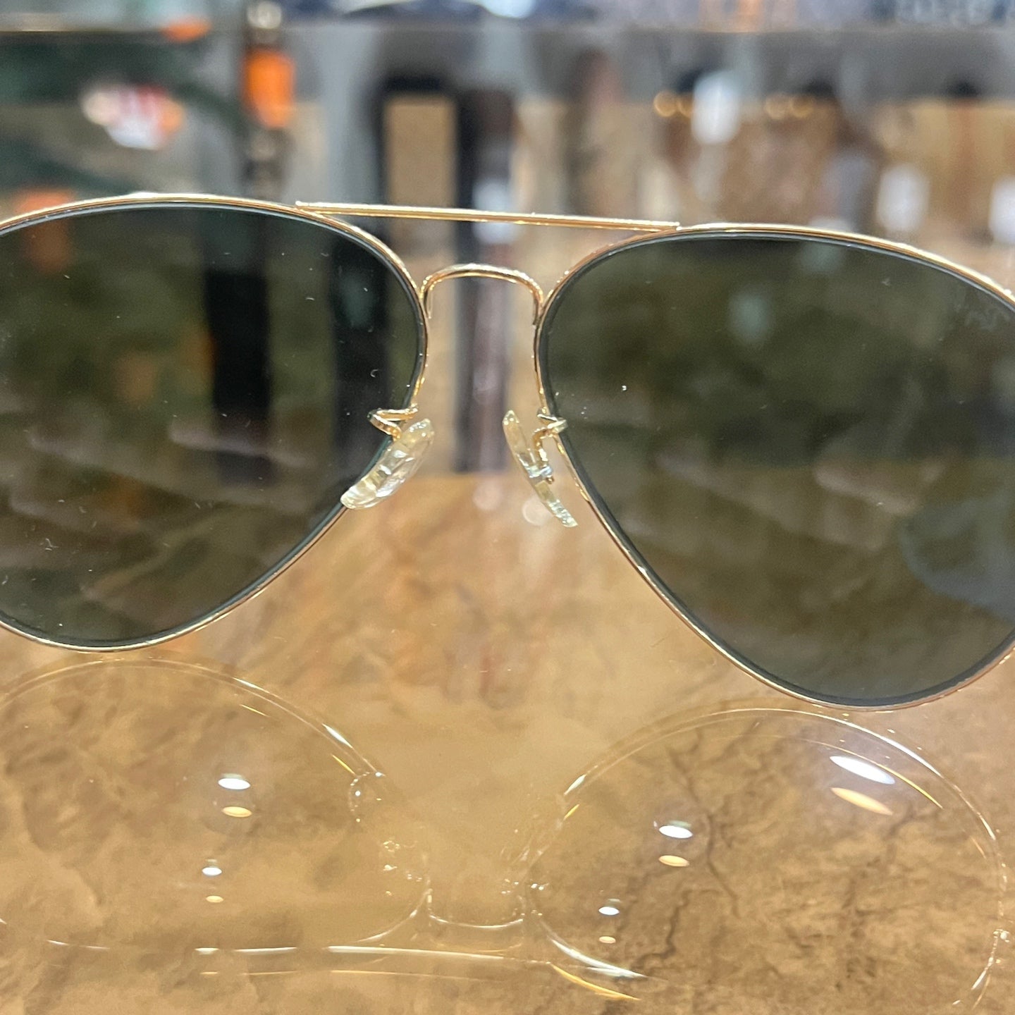 RAY-BAN sunglasses, green resin frame, with case