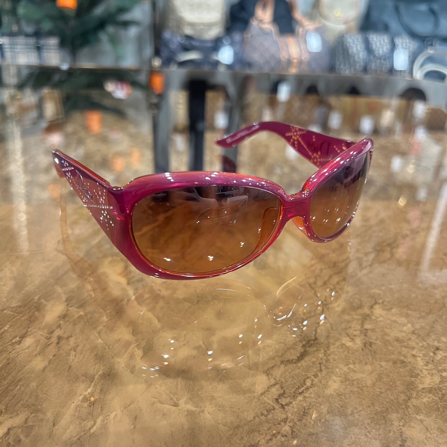 DIOR sunglasses, red resin frame, with dust bag