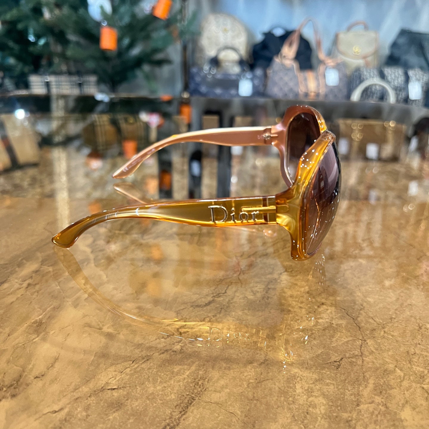 DIOR sunglasses, brown resin frame, with case