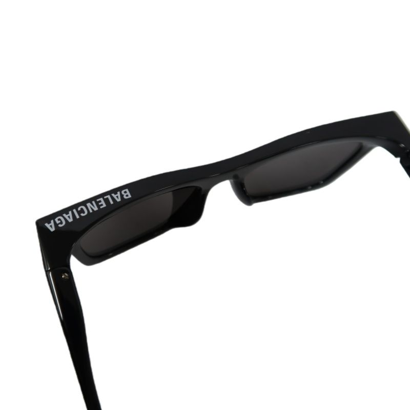 BALENCIAGA Sunglasses Black Resin Frame With Original Case