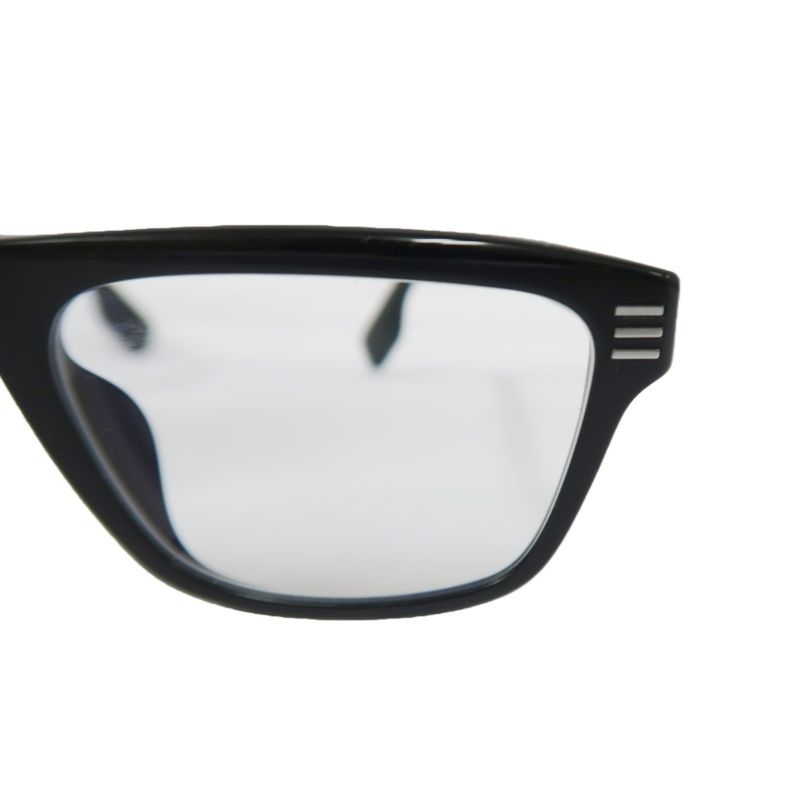 BURBERRY Black Sunglasses With Resin Fram