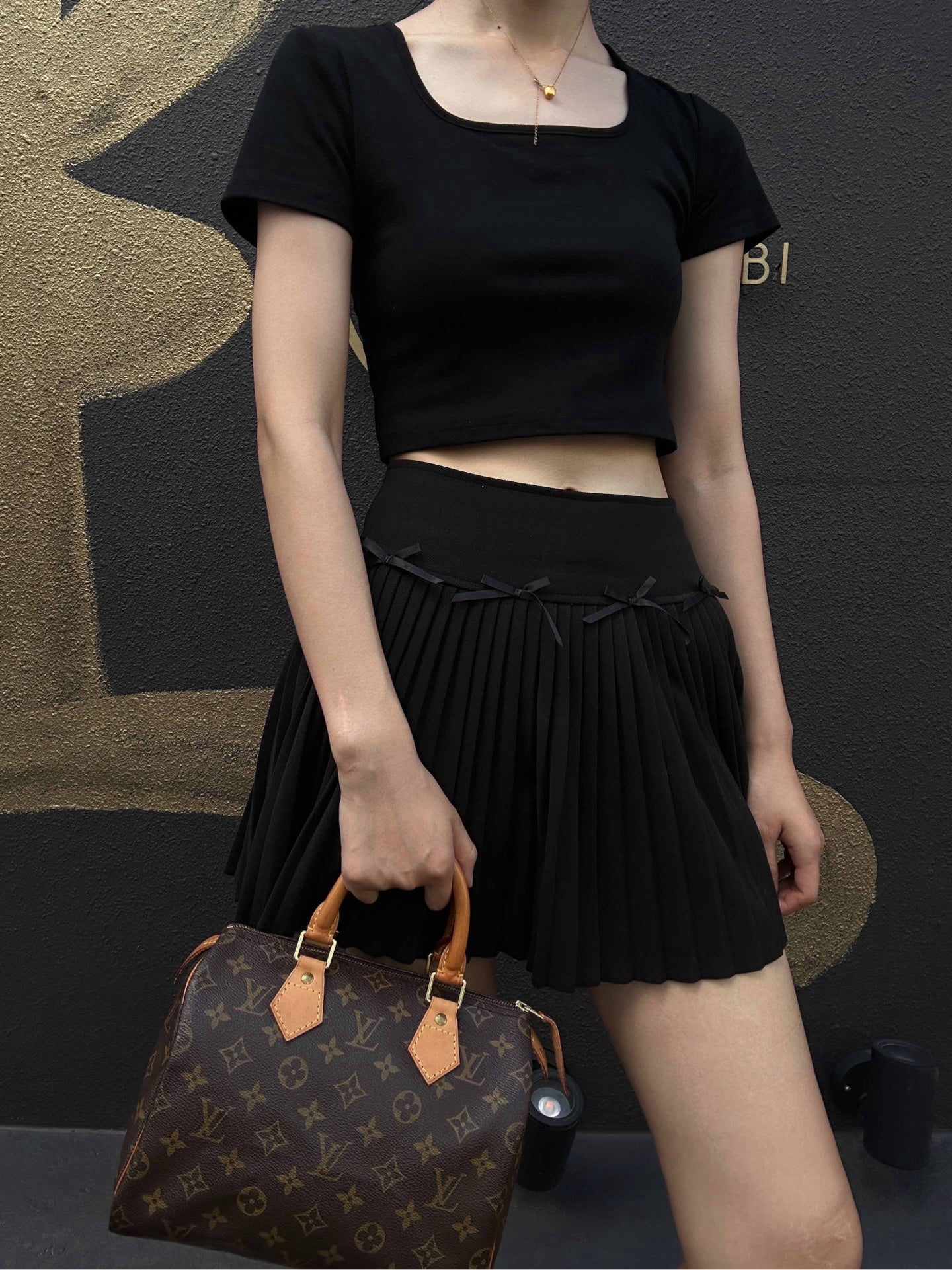 LOUIS VUITTON Monogram Speedy 25 Handbag, Brown, Comes with Padlock and Two Keys