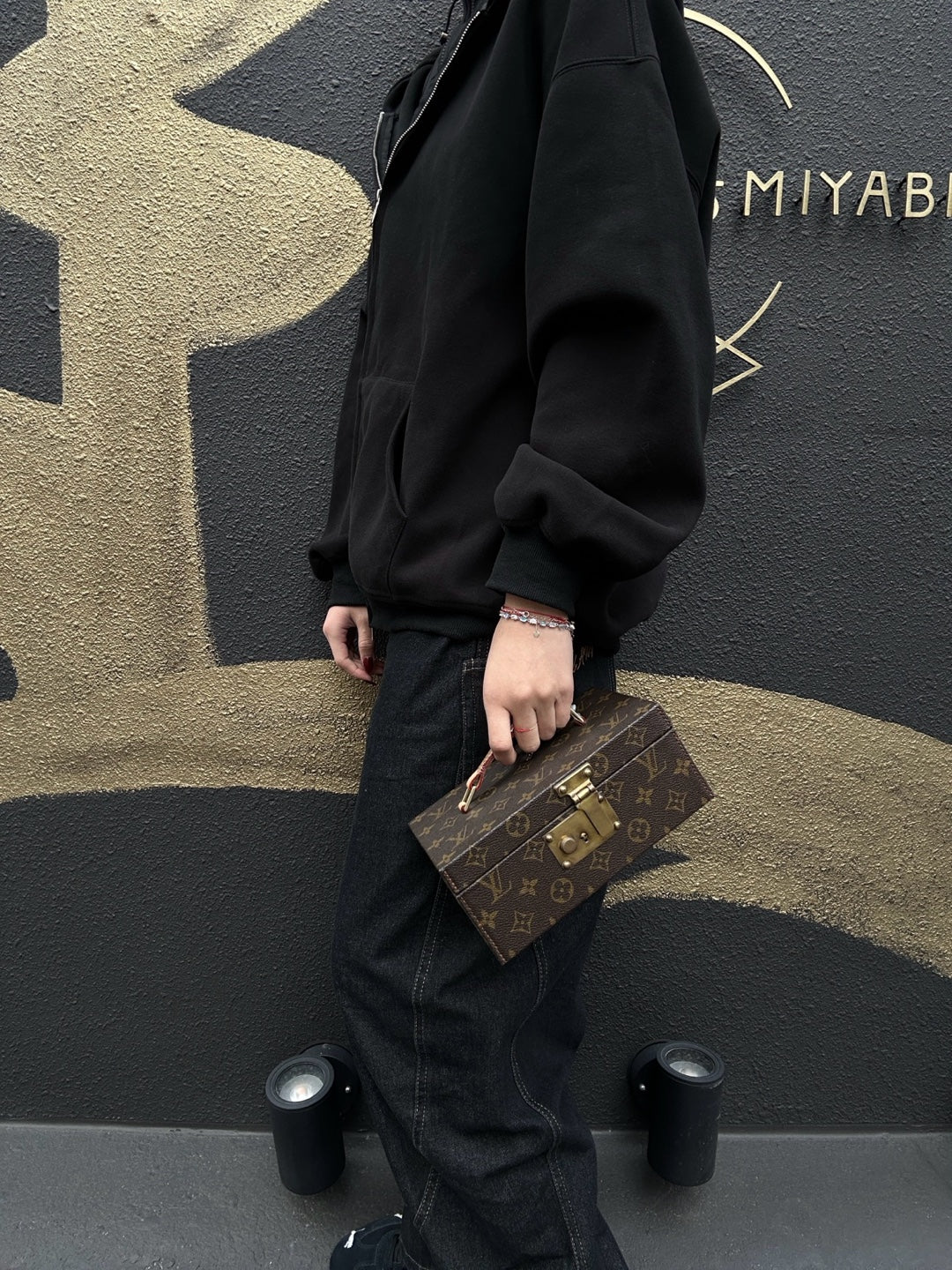 LOUIS VUITTON Monogram Boîte Autruche, Brown, Top Handle Bag, With 2 Keys