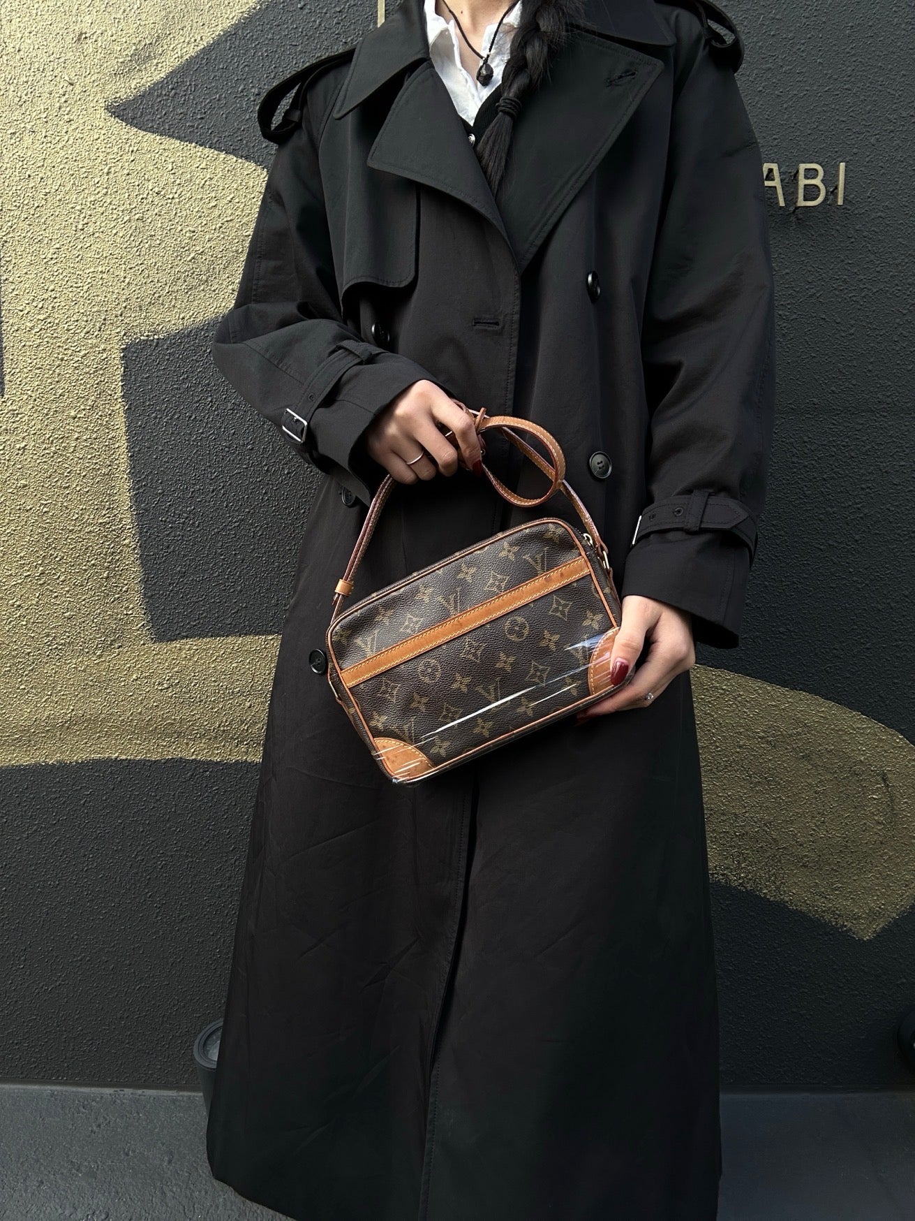 LOUIS VUITTON (LV) Monogram Trotteur 24 Crossbody Shoulder Bag, with Dust Bag