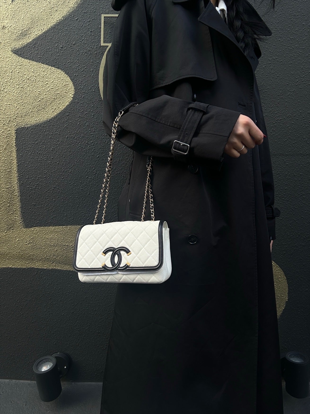 CHANEL Matelassé Filigree Shoulder Bag, Caviar Skin, White/Black, Gold Hardware, With Guarantee Card