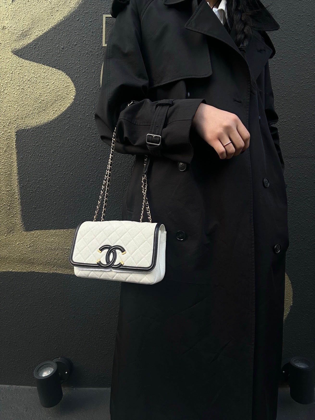 CHANEL Matelassé Filigree Shoulder Bag, Caviar Skin, White/Black, Gold Hardware, With Guarantee Card