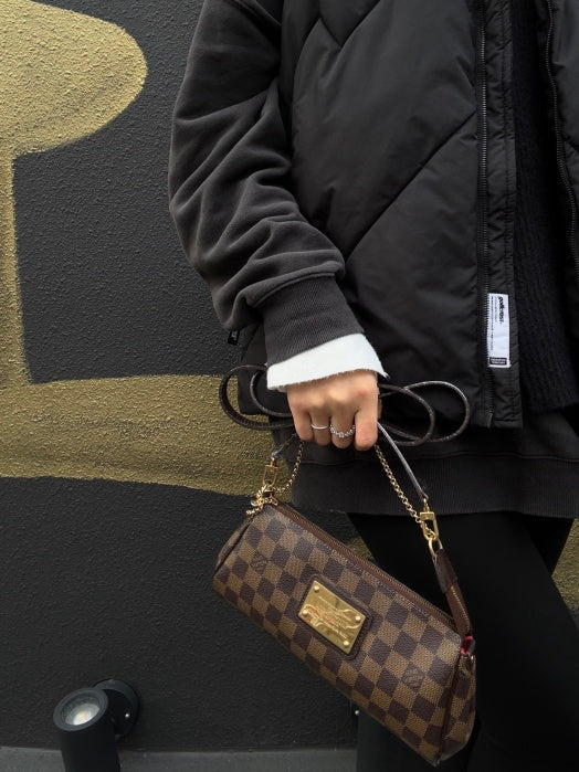 Louis Vuitton Sophie Chain Handbag Damier Ebene (With Shoulder Strap)  PVC Armpit Bag
