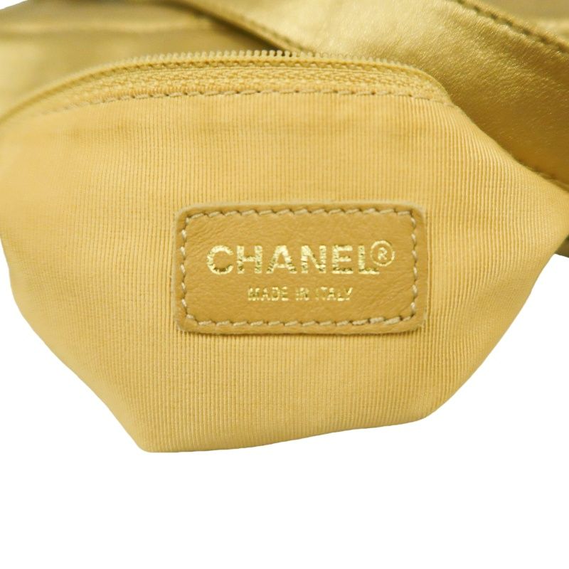CHANEL Handbag, Gold-Brown Lambskin Leather, Quilted Pattern, Gold Hardware, Armpit & Shoulder Bag