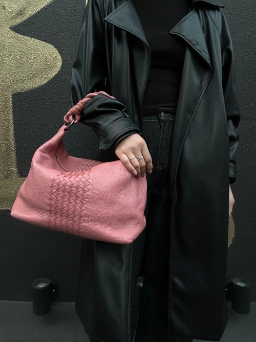 BOTTEGA VENETA Intrecciato Leather Handbag in Dusty Pink