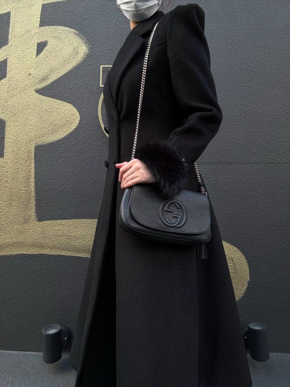 GUCCI Soho Chain Shoulder Bag, Leather, Black, Gold Hardware