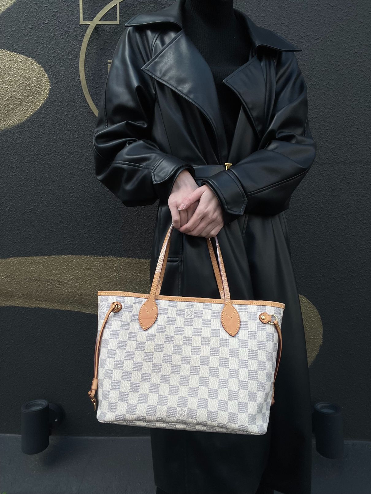 LOUIS VUITTON Neverfull Tote Bag, White Damier Azur Coated Canvas