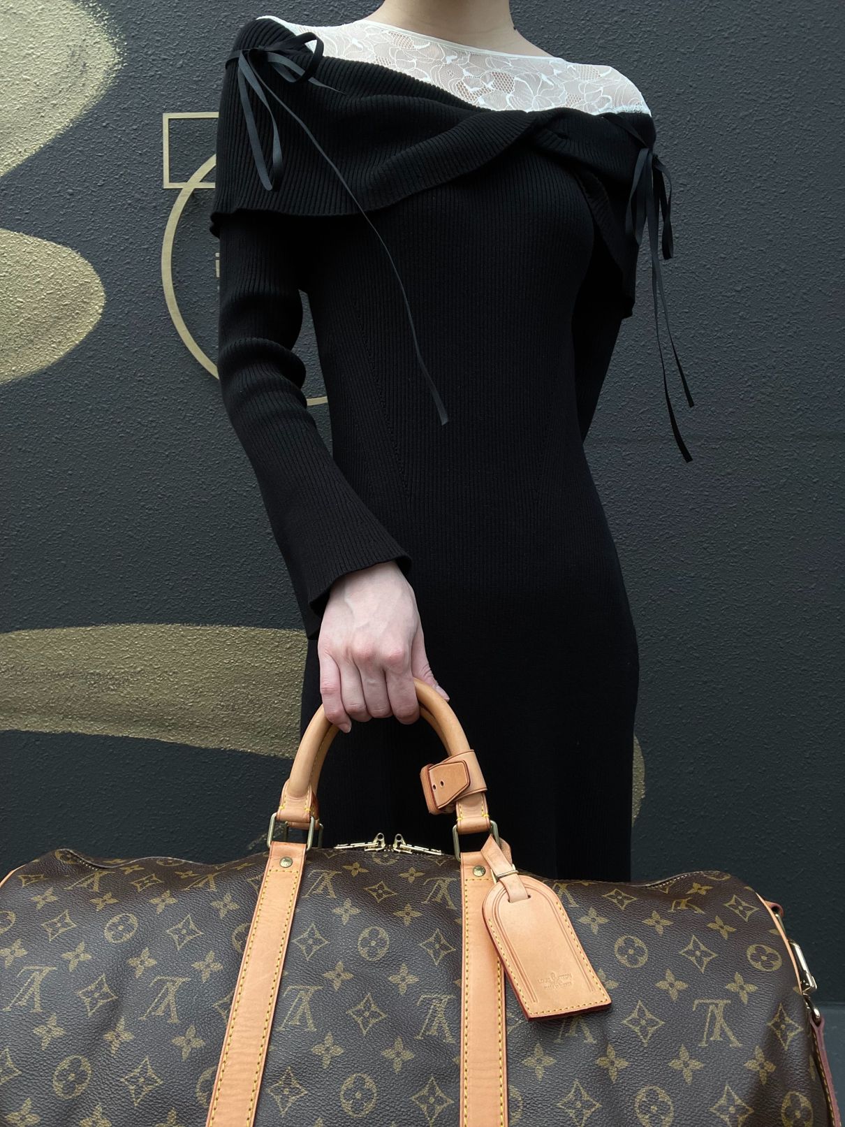LOUIS VUITTON Monogram Keepall Bandoulière 50 Boston Travel Bag Pvc Brown With Shoulder Strap, Name Tag And Lock