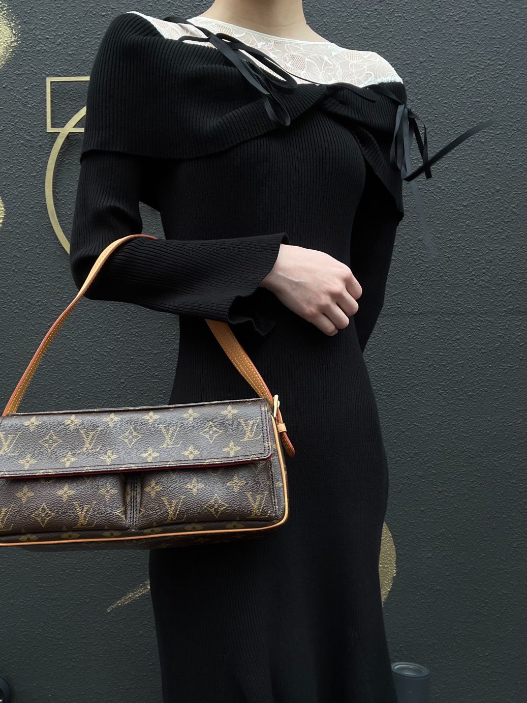 LOUIS VUITTON Monogram Viva Cite MM Handbag PVC Brown