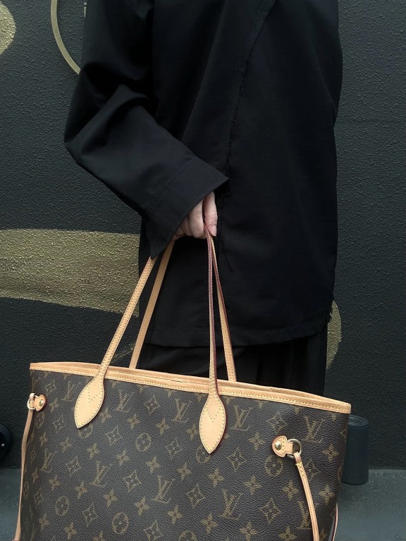 LOUIS VUITTON Neverfull MM Monogram Canvas Tote Bag Brown Shoulder Bag