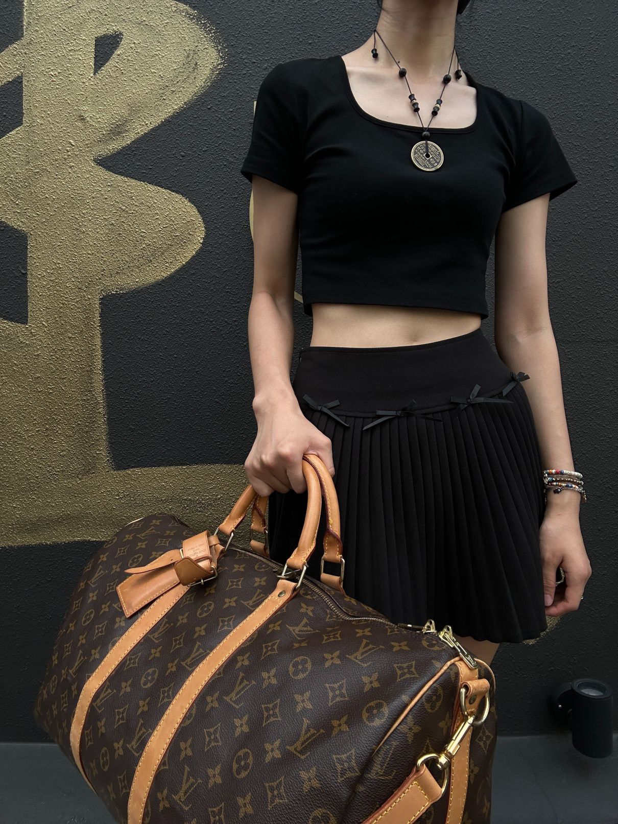 LOUIS VUITTON Monogram Keepall 50 Bandoulière Boston Bag Pvc Brown With Shoulder Strap, Name Tag And Lock