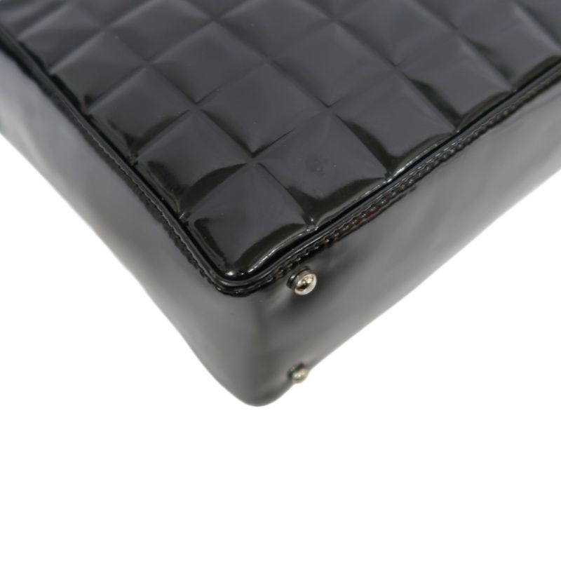 CHANEL Chocolate Bar Patent Leather Shoulder Bag Black Silver Hardware